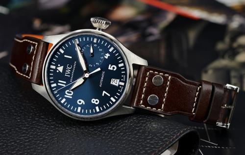 手表晚上调日历的禁忌及正确操作方法